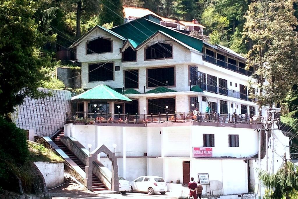 Hotel Bombay Palace Dalhousie Bagian luar foto