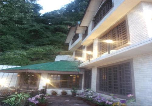 Hotel Bombay Palace Dalhousie Bagian luar foto