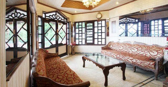 Hotel Bombay Palace Dalhousie Bagian luar foto