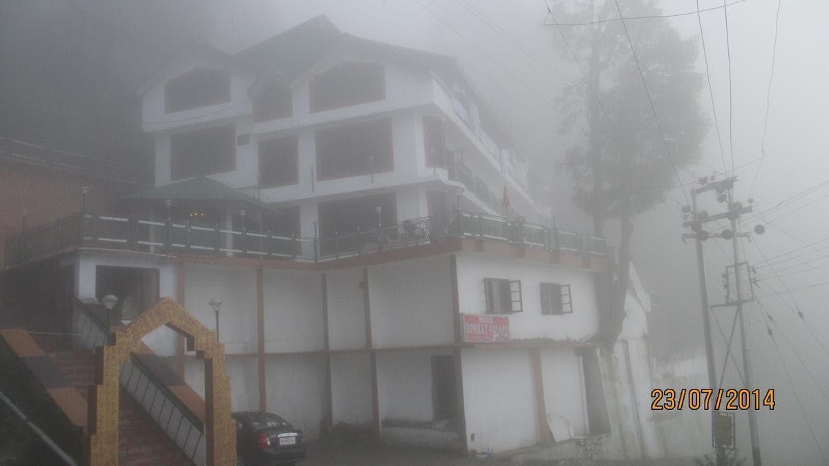 Hotel Bombay Palace Dalhousie Bagian luar foto