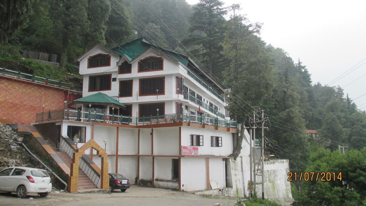 Hotel Bombay Palace Dalhousie Bagian luar foto
